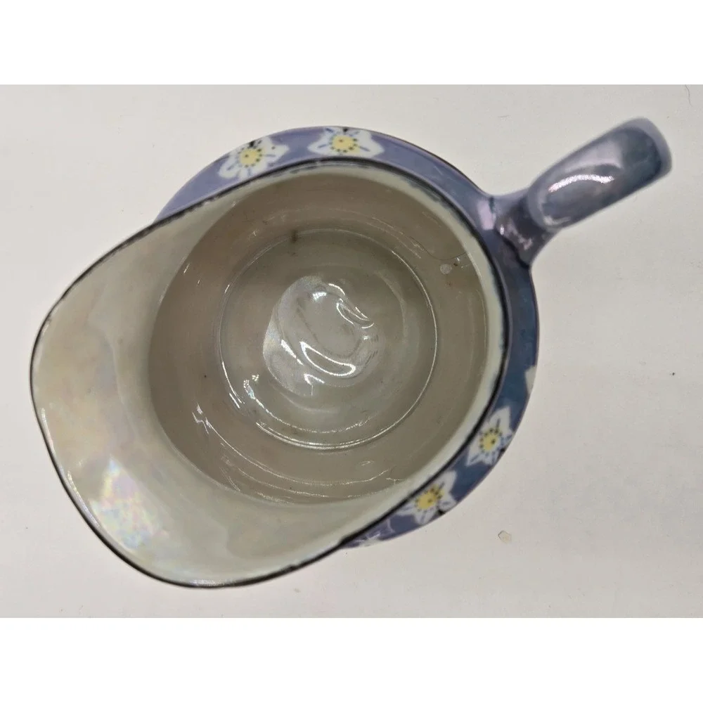 Unmarked no lid